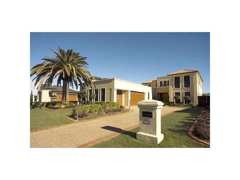 2339 Cressbrook Drive, Hope Island QLD 4212