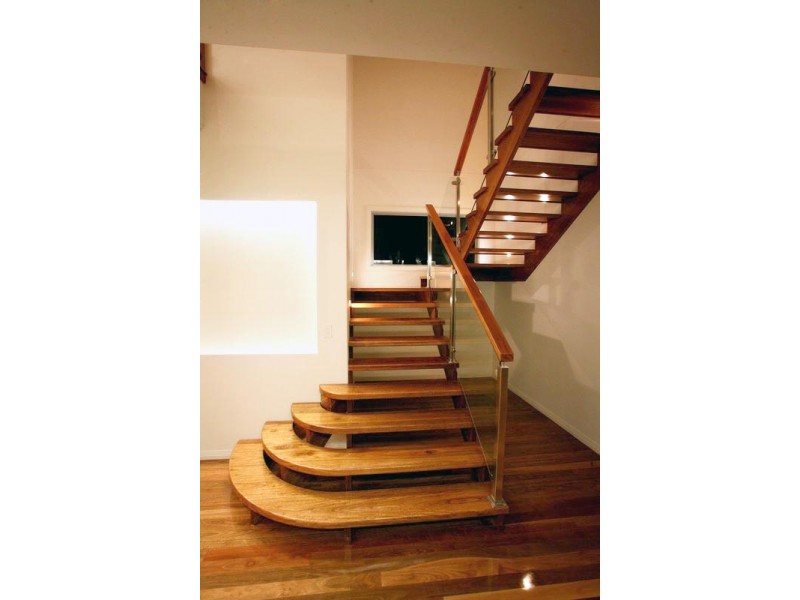 1667 Riverdale Drive, Hope Island QLD 4212