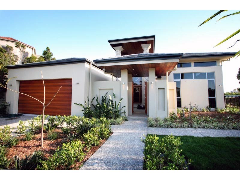 1667 Riverdale Drive, Hope Island QLD 4212