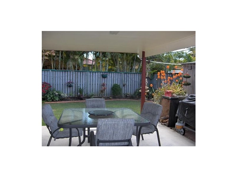 38 Sickle Avenue, Hope Island QLD 4212