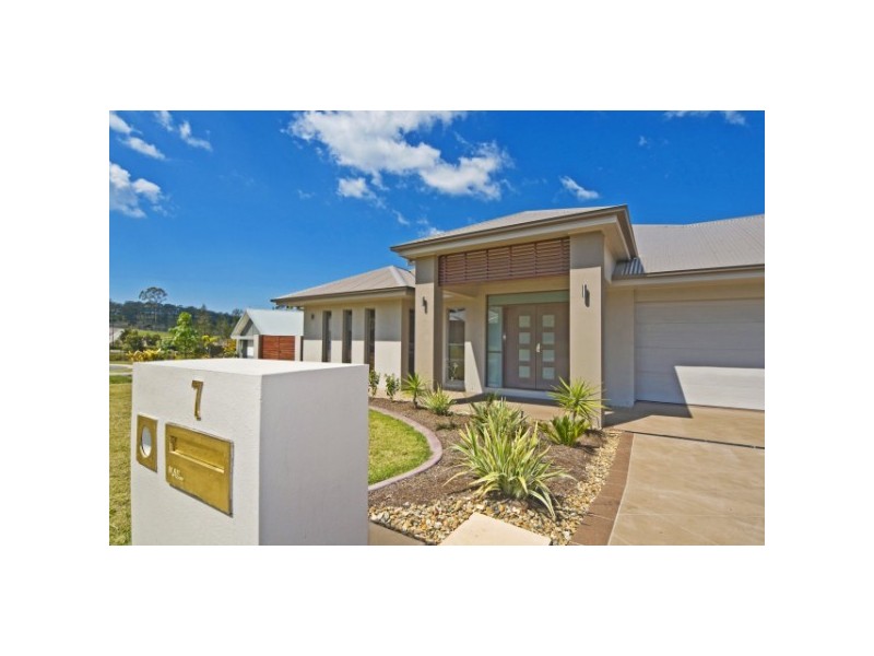 7 Kintail Lane, Coomera QLD 4209