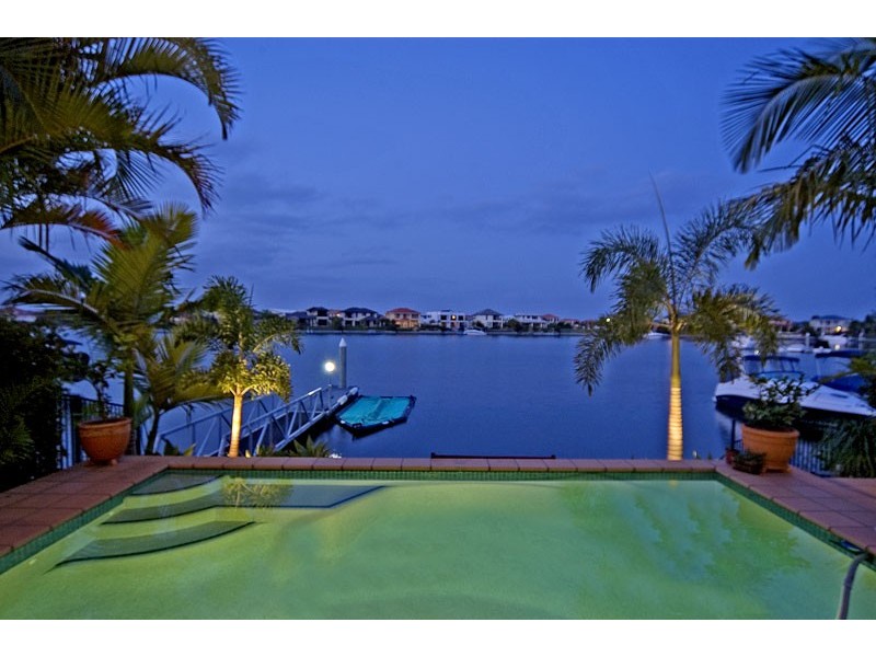 Hope Island QLD 4212