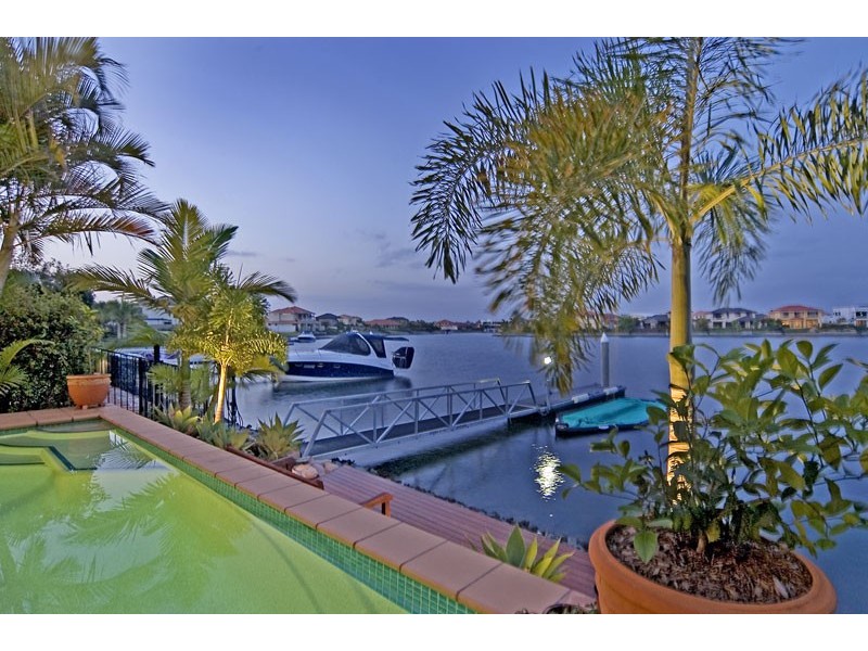 Hope Island QLD 4212