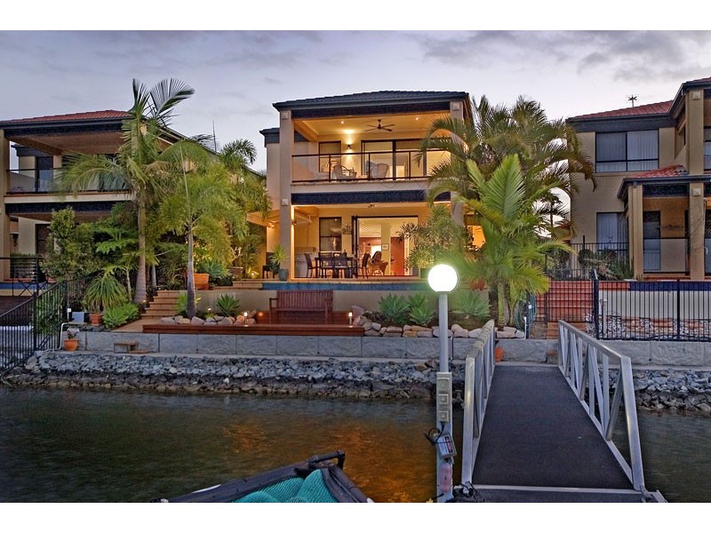 Hope Island QLD 4212