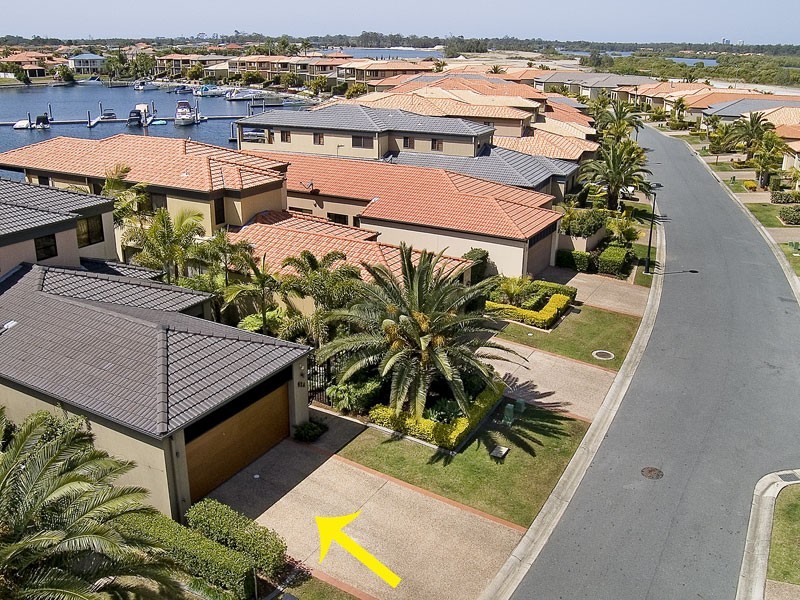 Hope Island QLD 4212