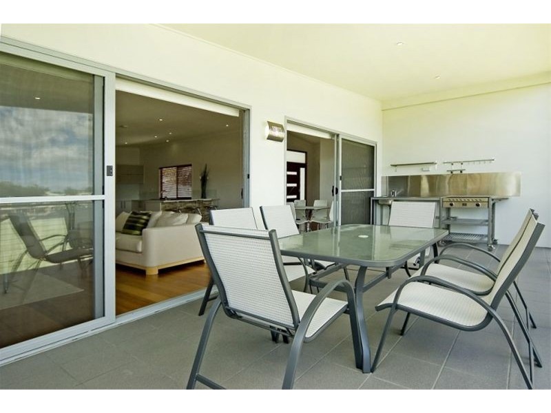 35 Lachlan Drive, Coomera QLD 4209