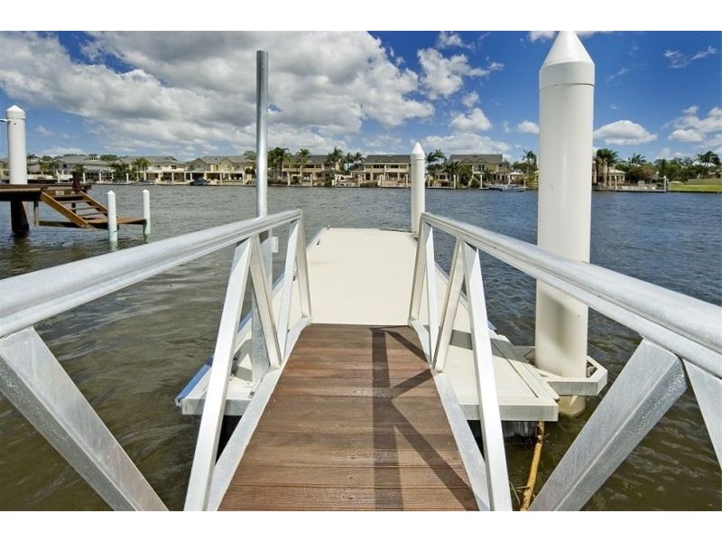 35 Lachlan Drive, Coomera QLD 4209