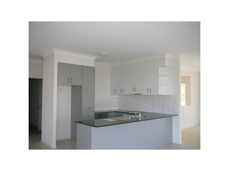 4  First Light Avenue, Coomera QLD 4209