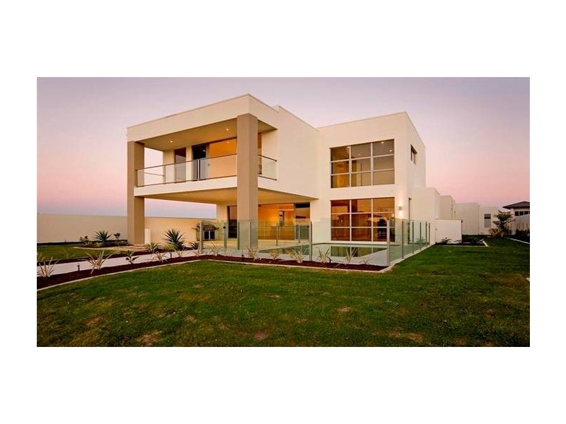 2203 Taromeo Court, Hope Island QLD 4212