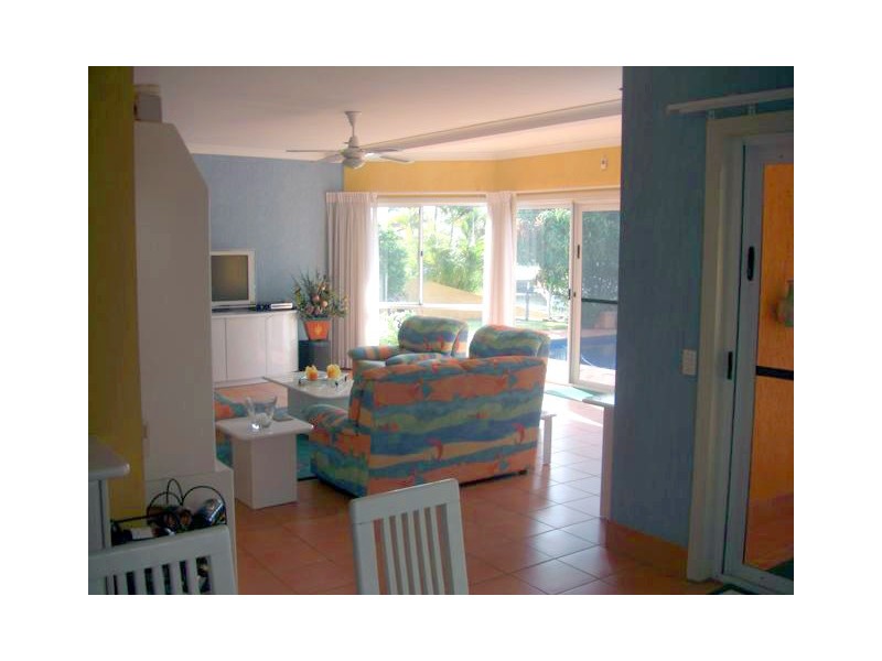 63  Pebble Beach Drive, Runaway Bay QLD 4216