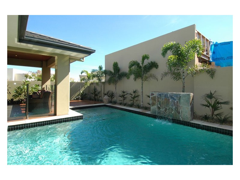 2840 Wylarah Way, Hope Island QLD 4212