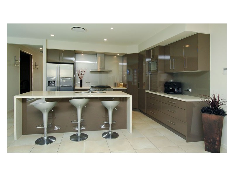 2840 Wylarah Way, Hope Island QLD 4212