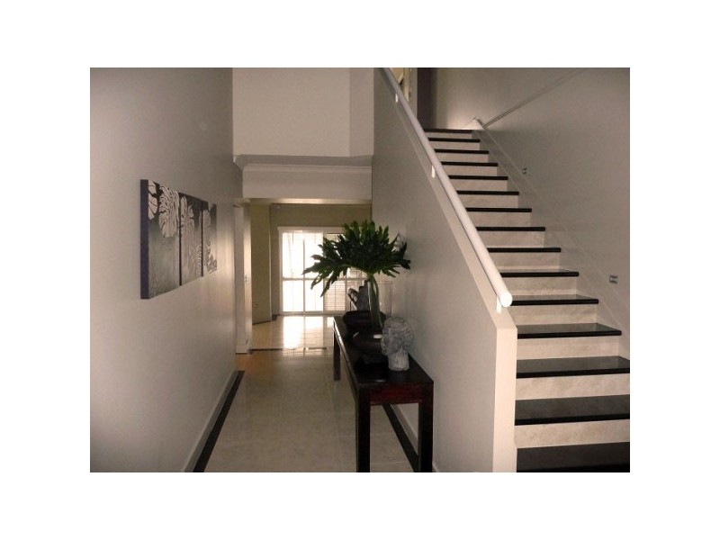 5282 Marine Drive North, Sanctuary Cove QLD 4212