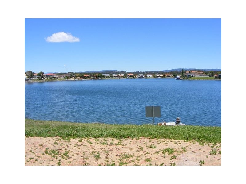 Monterey Keys QLD 4212