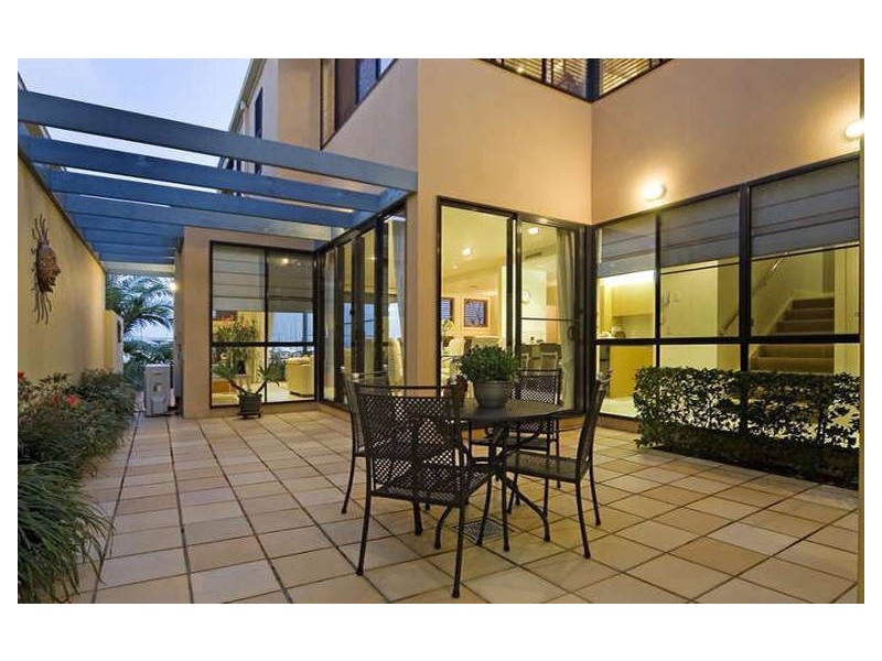 1509 Rosebank Way West, Hope Island QLD 4212