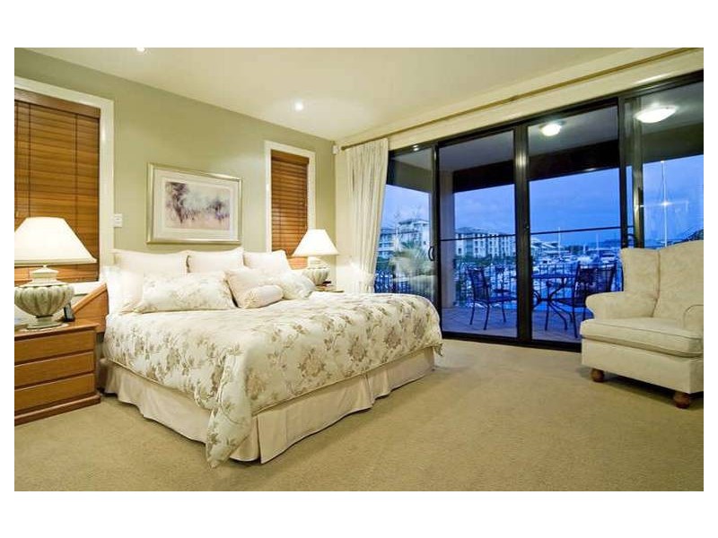 1509 Rosebank Way West, Hope Island QLD 4212