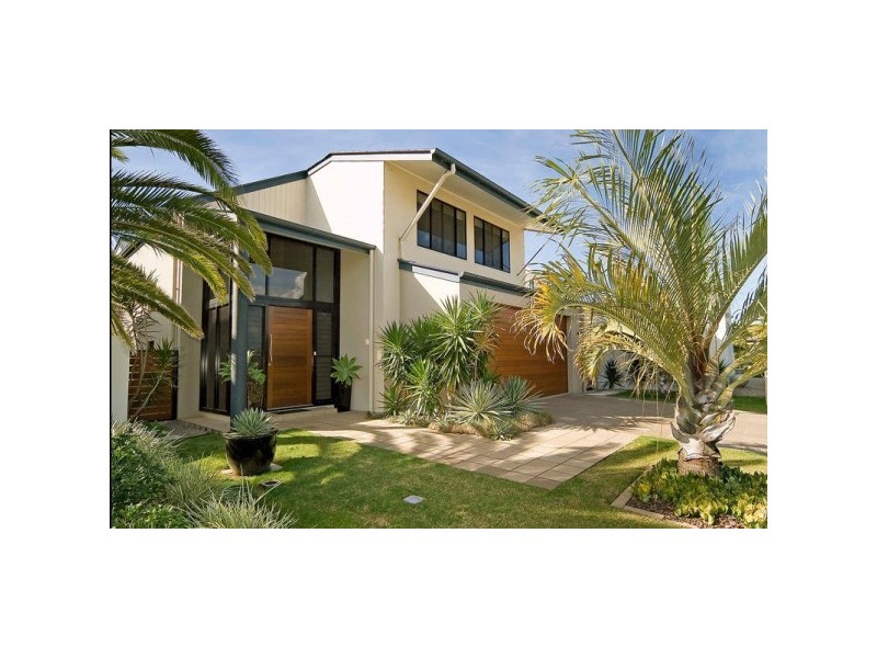8075 Riverside Drive, Sanctuary Cove QLD 4212