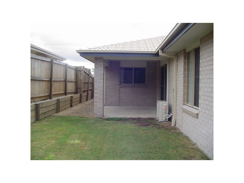 9  Kona Way, Pimpama QLD 4209