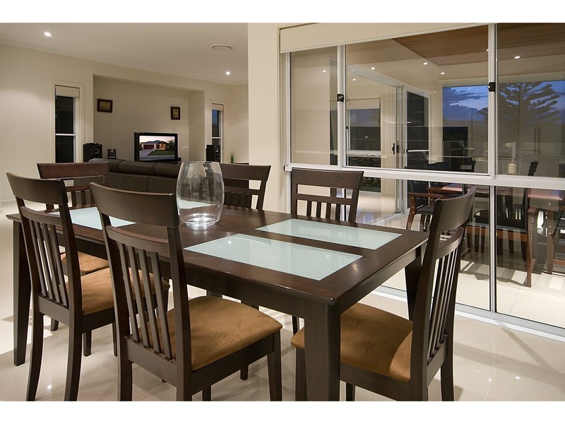 2816 Gracemere Circuit East, Hope Island QLD 4212