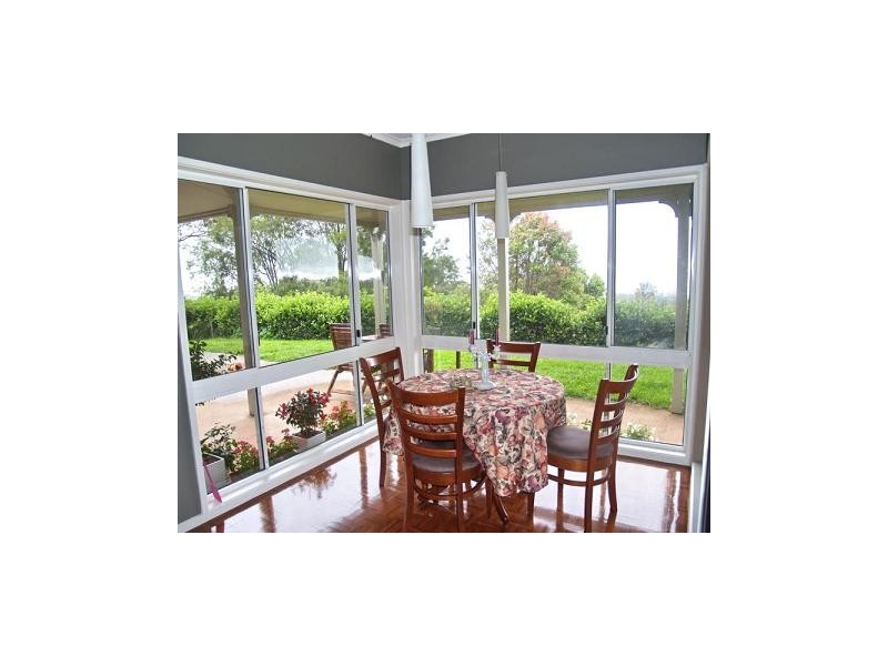 24  Bibaringa Close, Beechmont QLD 4211