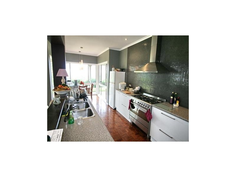 24  Bibaringa Close, Beechmont QLD 4211