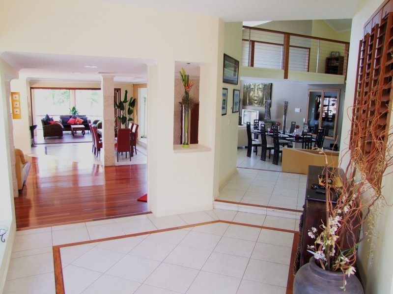 5801 Clearwater Crescent, Sanctuary Cove QLD 4212