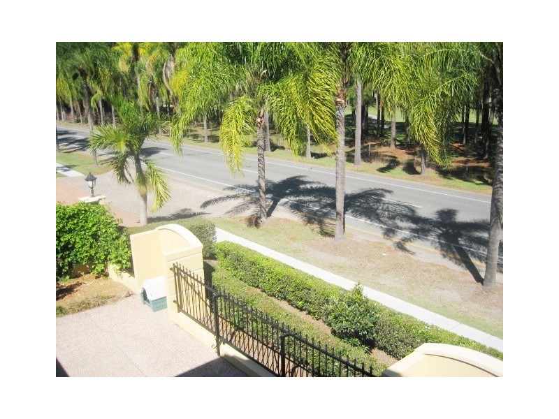 44/38 Caseys Road, Hope Island QLD 4212