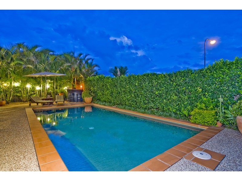 Hope Island QLD 4212