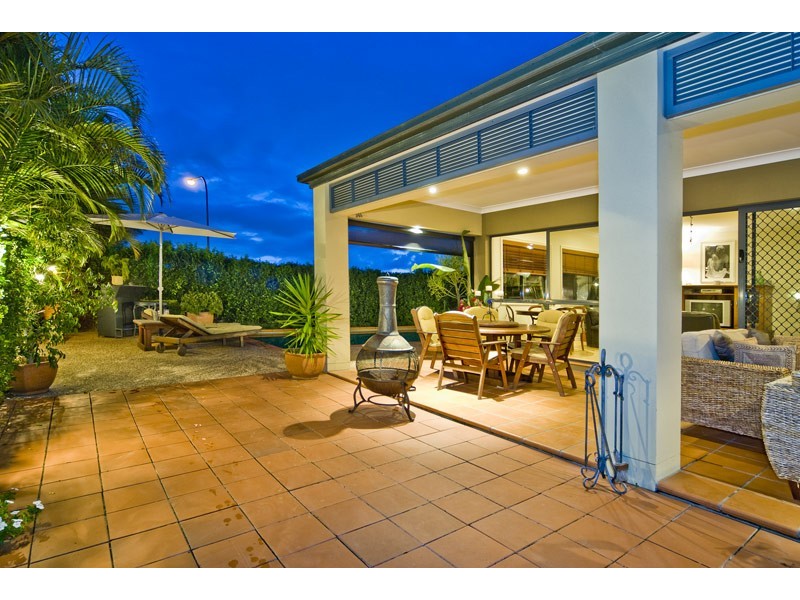 Hope Island QLD 4212