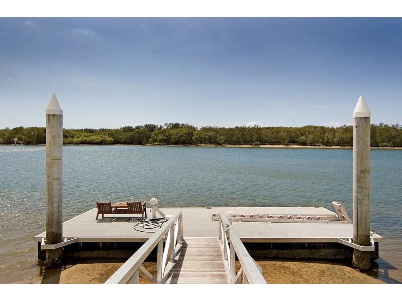 8087 Riverside Drive, Sanctuary Cove QLD 4212
