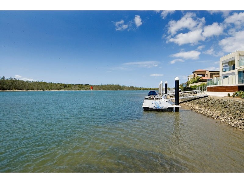 8087 Riverside Drive, Sanctuary Cove QLD 4212