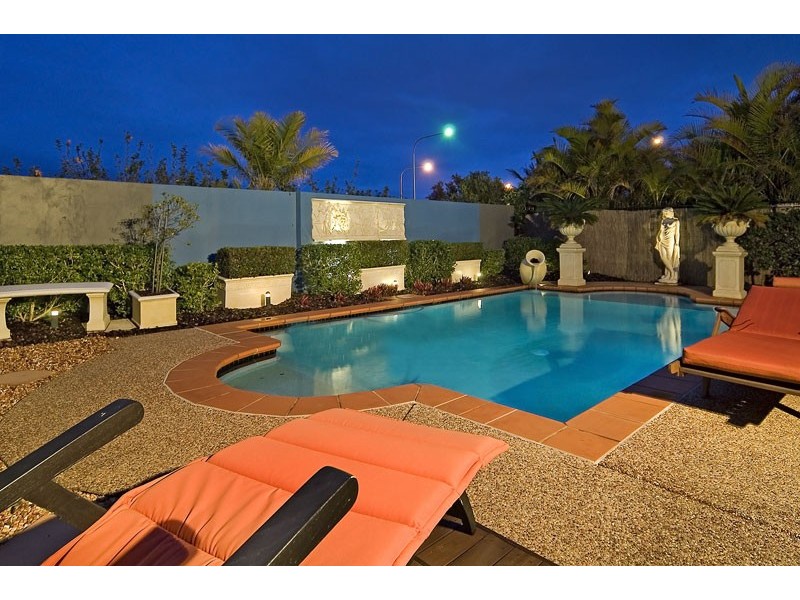 Hope Island QLD 4212