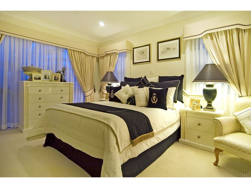 Hope Island QLD 4212