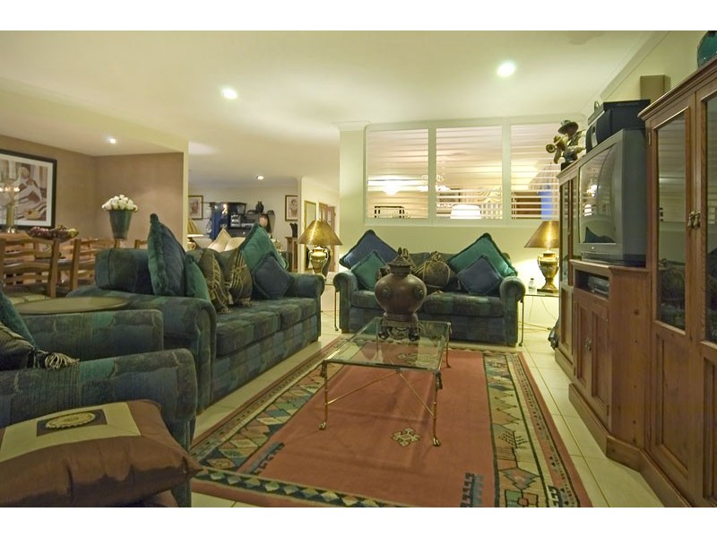 Hope Island QLD 4212