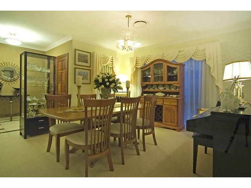 Hope Island QLD 4212