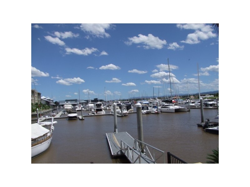 1505 Rosebank Way, Hope Island QLD 4212