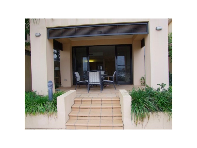 1505 Rosebank Way, Hope Island QLD 4212