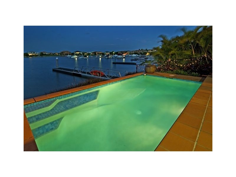 Hope Island QLD 4212