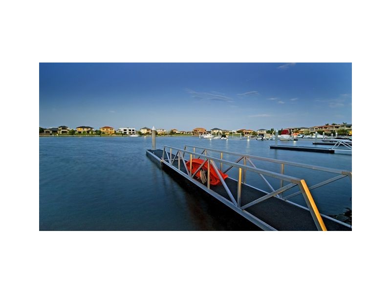 Hope Island QLD 4212