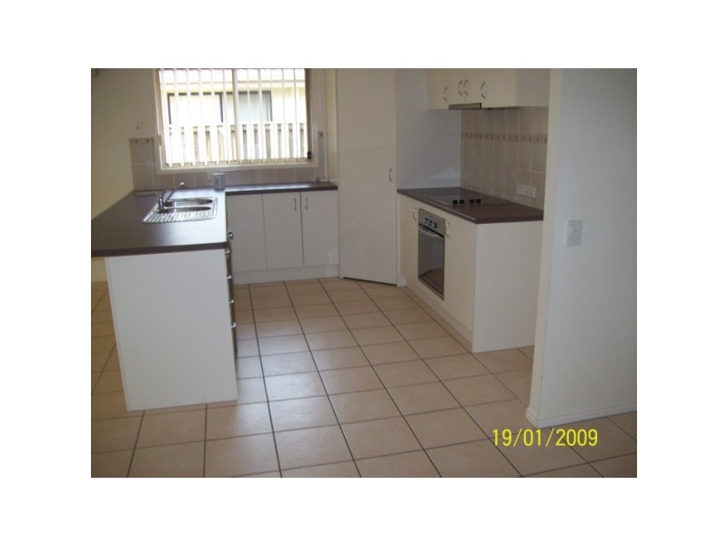 12 Maidenhead Street, Oxenford QLD 4210