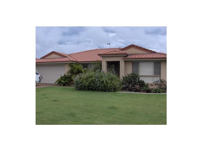 12 Maidenhead Street, Oxenford QLD 4210