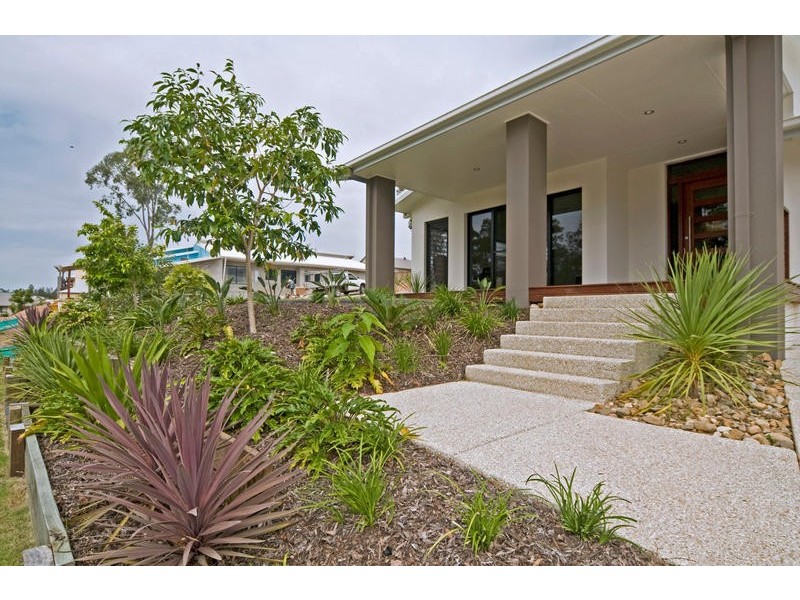14 Boambillee Dr, Coomera QLD 4209