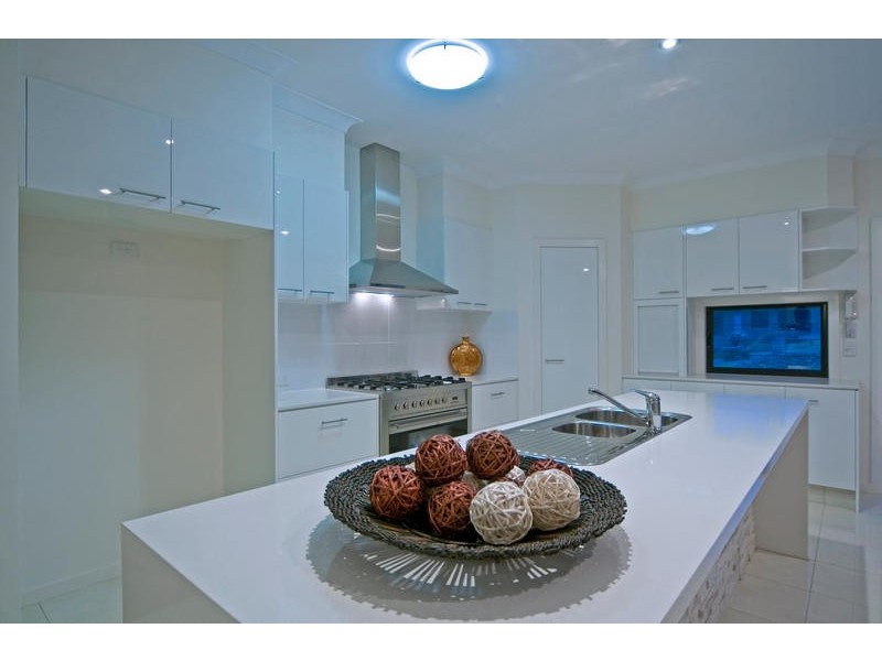 14 Boambillee Dr, Coomera QLD 4209