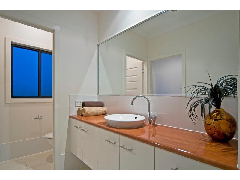 14 Boambillee Dr, Coomera QLD 4209