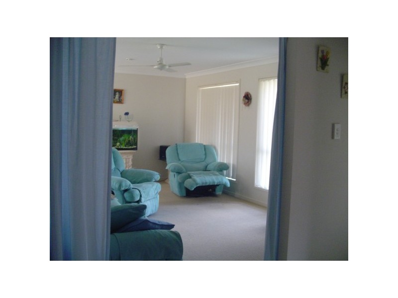 8  Bedivere Street, Ormeau QLD 4208