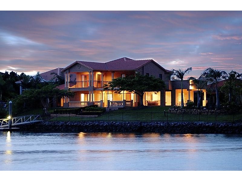 Hope Island QLD 4212