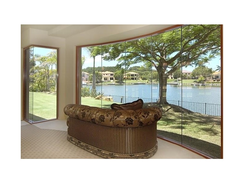 Hope Island QLD 4212