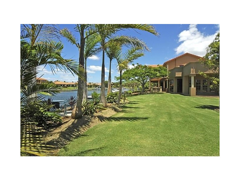 Hope Island QLD 4212