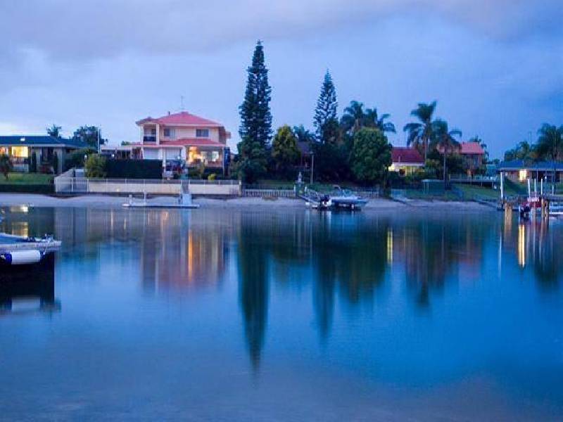 27 Panitz Street, Sorrento QLD 4217