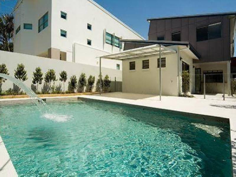20 William Street, Mermaid Beach QLD 4218